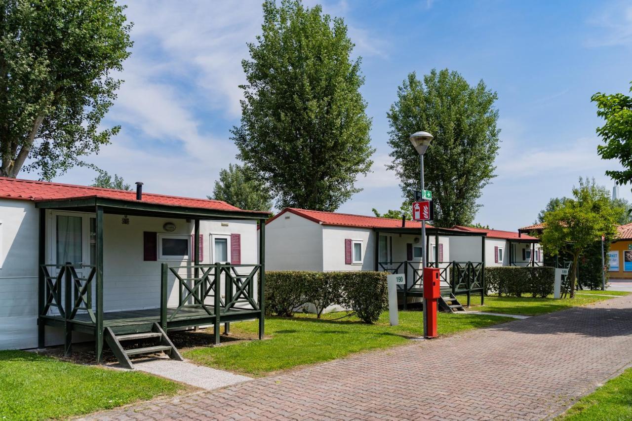 Hotel Camping Marelago Caorle Exterior foto